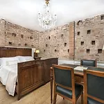 Hotel Malaspina Castel d'Azzano