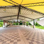 Hotel Malaspina Castel d'Azzano
