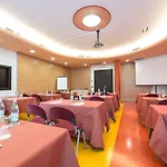 Malaspina Hotel Castel d'Azzano