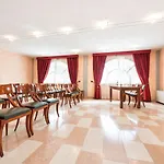 Malaspina Castel d'Azzano