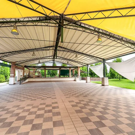 Hotel Malaspina Castel d'Azzano