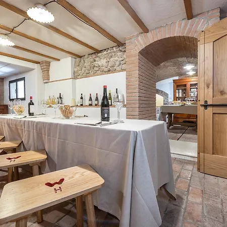 Hotel Malaspina Castel d'Azzano
