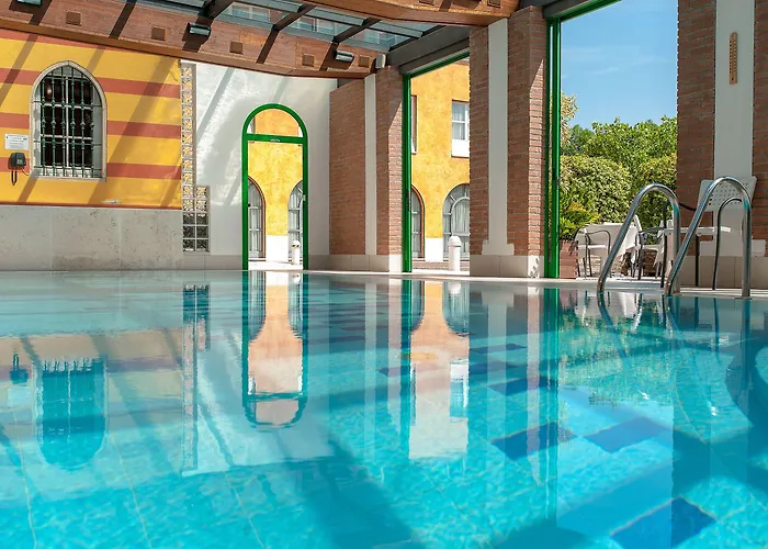Hotel Malaspina Castel d'Azzano